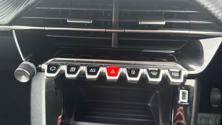 Peugeot 208 1.2 PureTech Active Premium + 5dr Petrol Hatchback